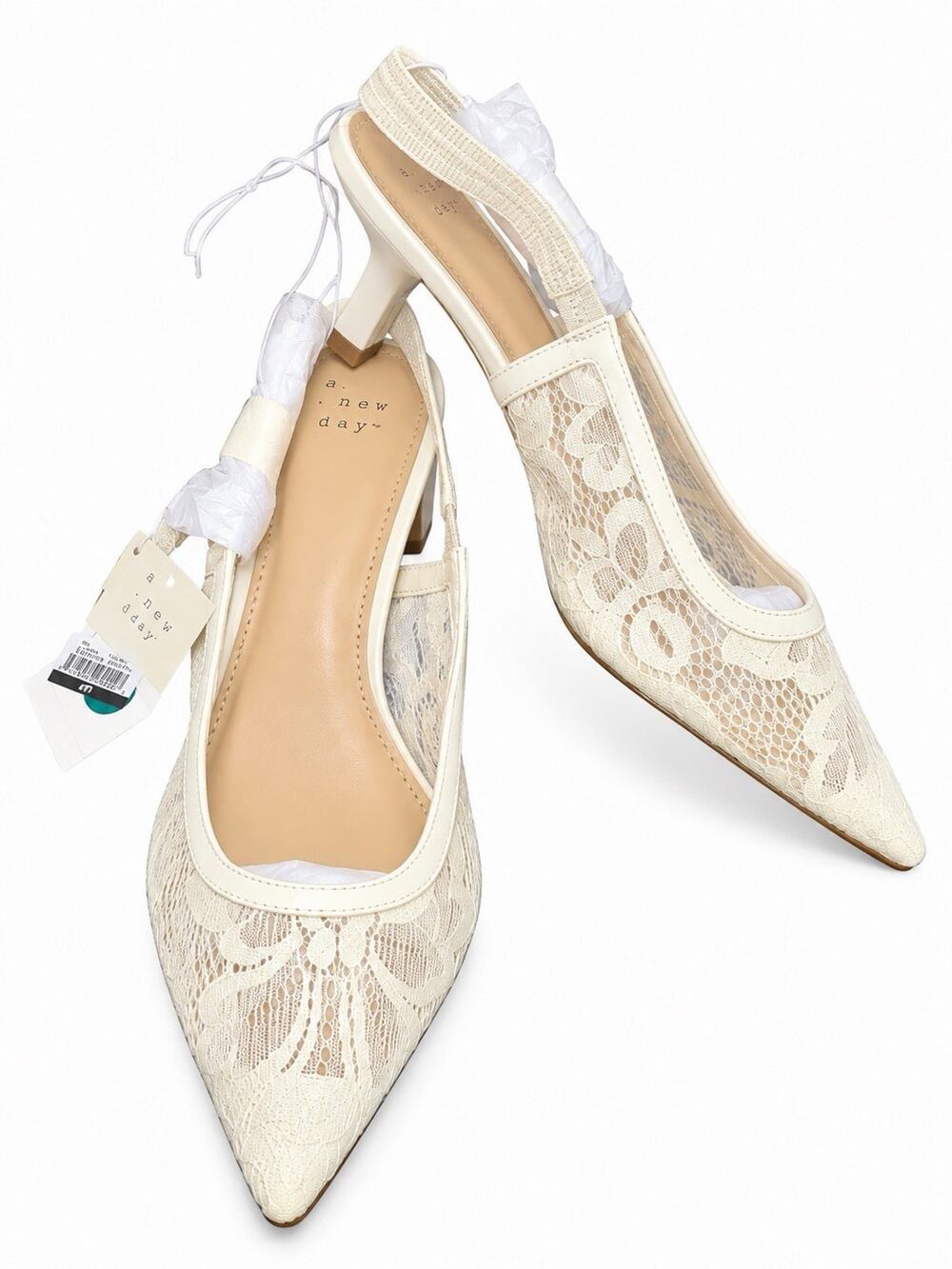 A New Day Women’s Milan Slingback Heels Size 9 Cream Lace Pointed Toe NWT